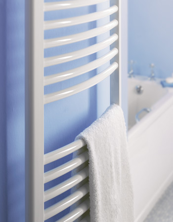 QUINN TOWEL RADIATOR CRYSTAL WHITE CURVED 1160MM X 600MM